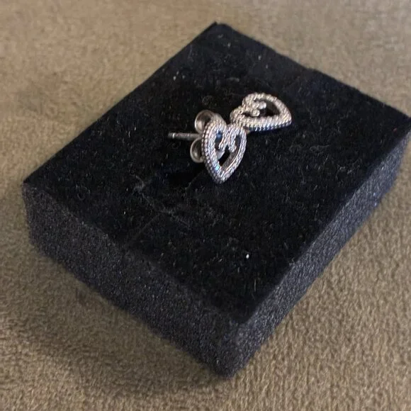 NWOT Pandora Open Heart Sterling Silver Stud Earrings - Picture 4 of 6